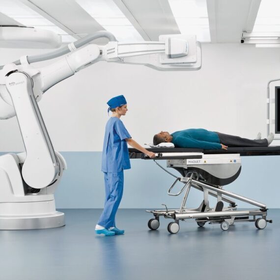 angiograficheskij-apparat-siemens-mnogoosevaya-sistema-artis-zeego_3