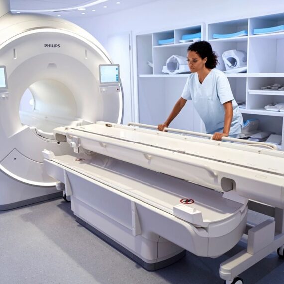 intraoperacionnaya-mrt-philips-s-ingenia-15t-i-ingenia-30t_4